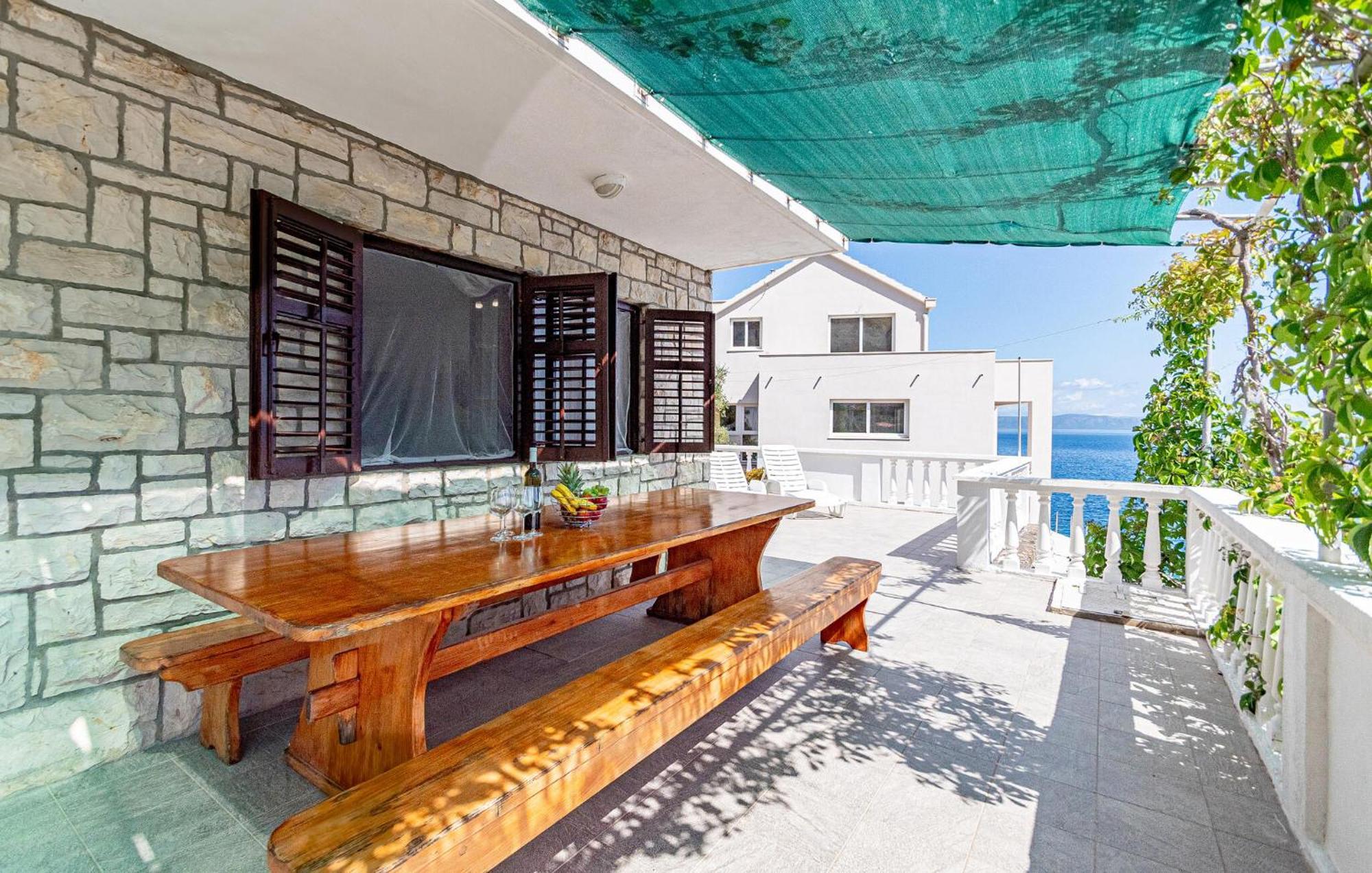 יאנוב Stunning Home In Crnja Luka With Wifi מראה חיצוני תמונה